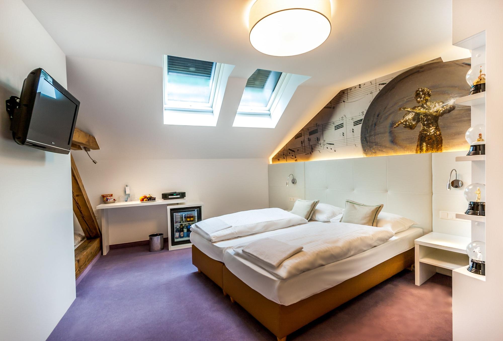 Boutiquehotel Donauwalzer Vienna Exterior photo