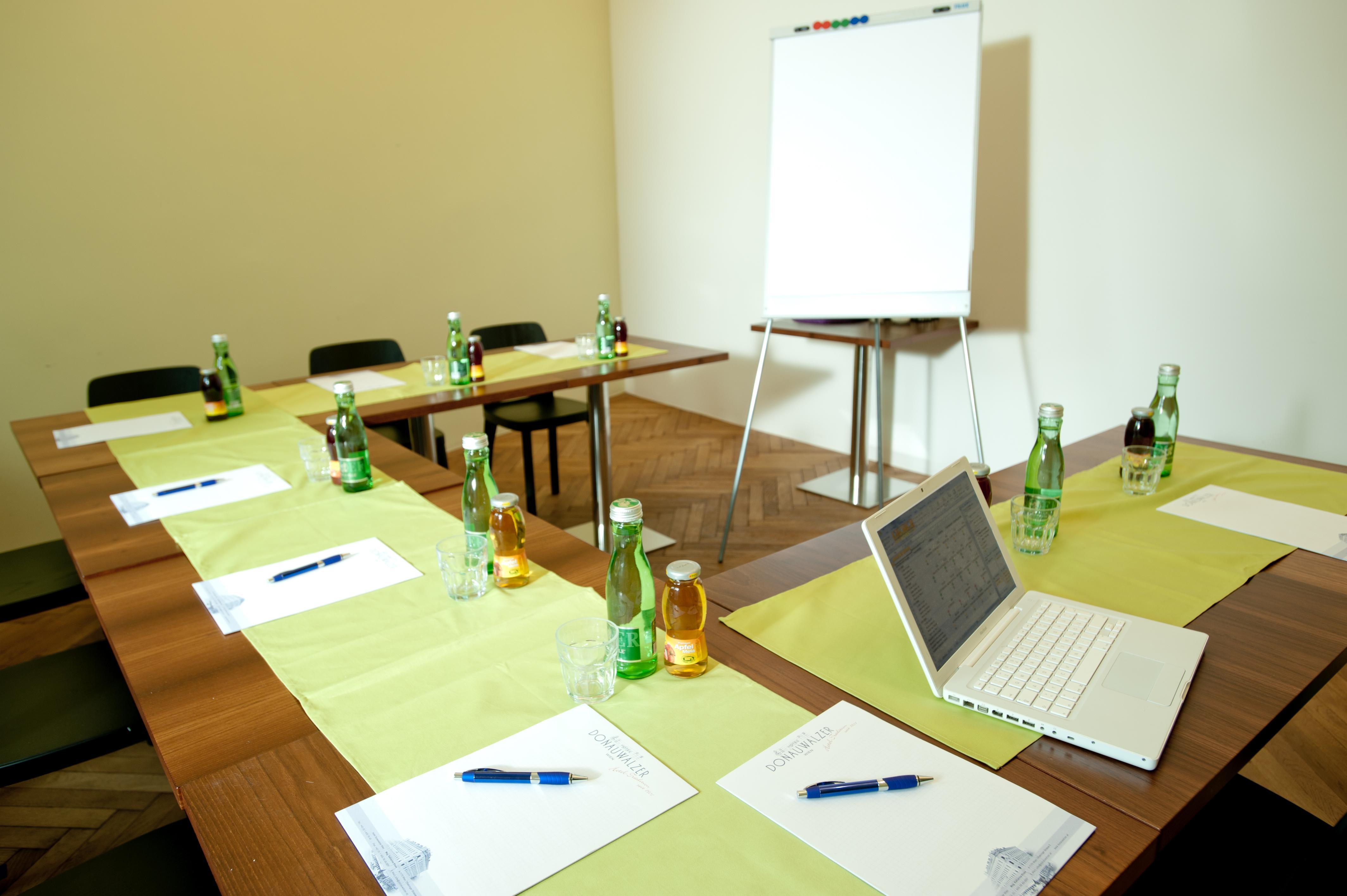Boutiquehotel Donauwalzer Vienna Exterior photo