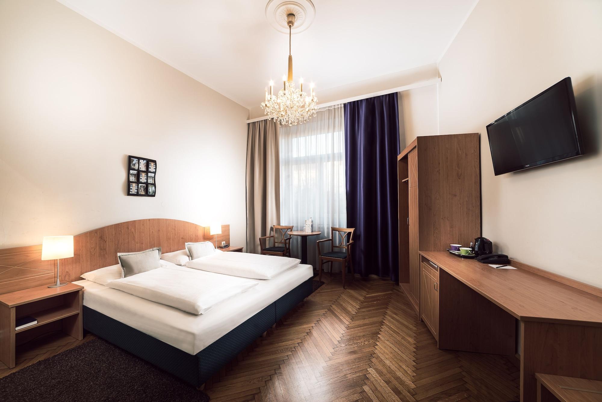 Boutiquehotel Donauwalzer Vienna Exterior photo