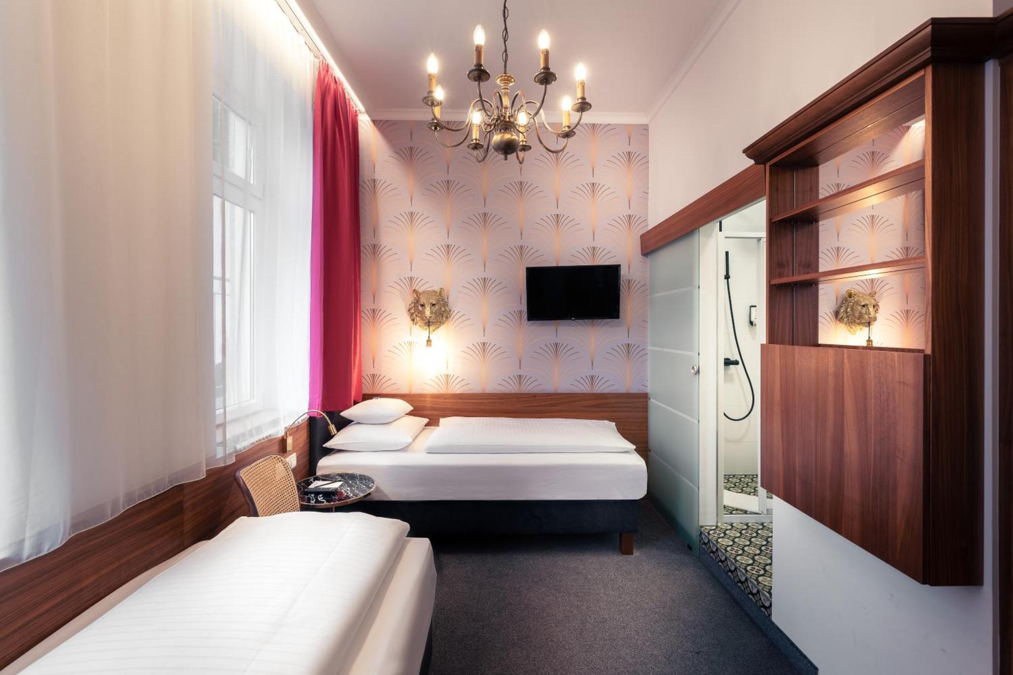 Boutiquehotel Donauwalzer Vienna Exterior photo