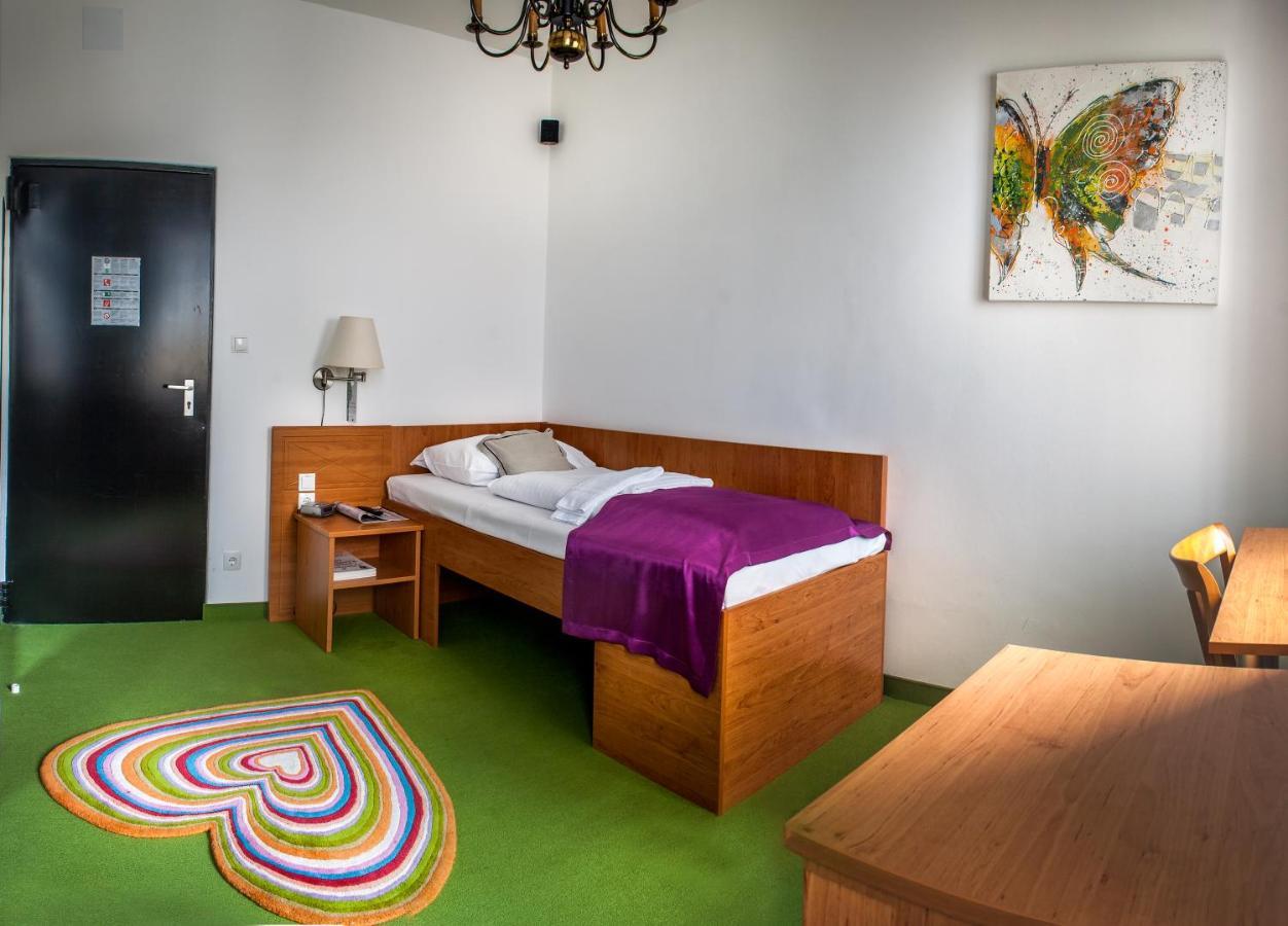 Boutiquehotel Donauwalzer Vienna Exterior photo